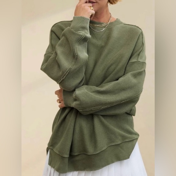 aerie Sweaters - Aerie Big Chill Textured Crew sweatshirt in a waffle ribbed olive green